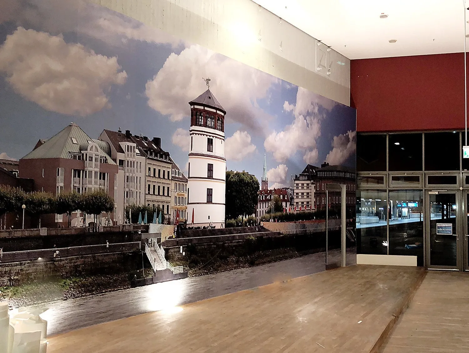 Fototapete mit Düsseldorfer Rheinpanorama und Schlossturm